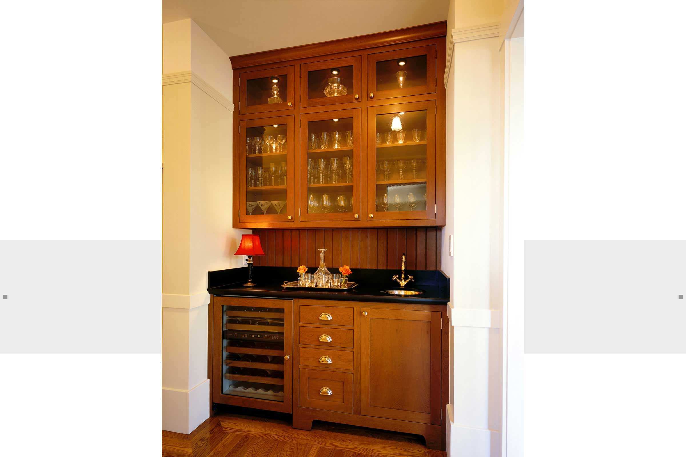wood crafted butlers pantry and bar area